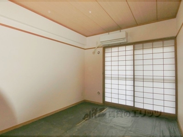 居室・リビング　５．５帖