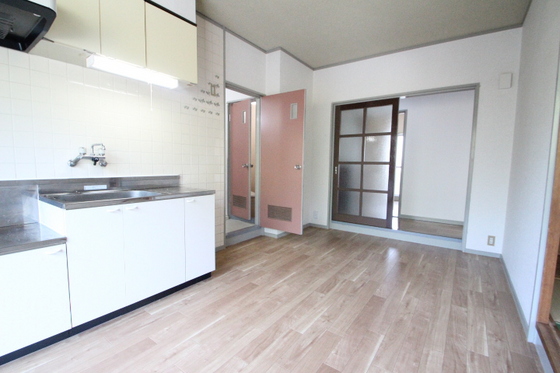 居室・リビング　※別部屋の写真です