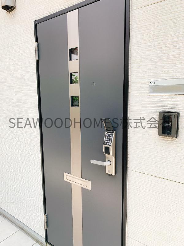 玄関　毎日気持ちよくスタートできる、ゆとりある玄関。