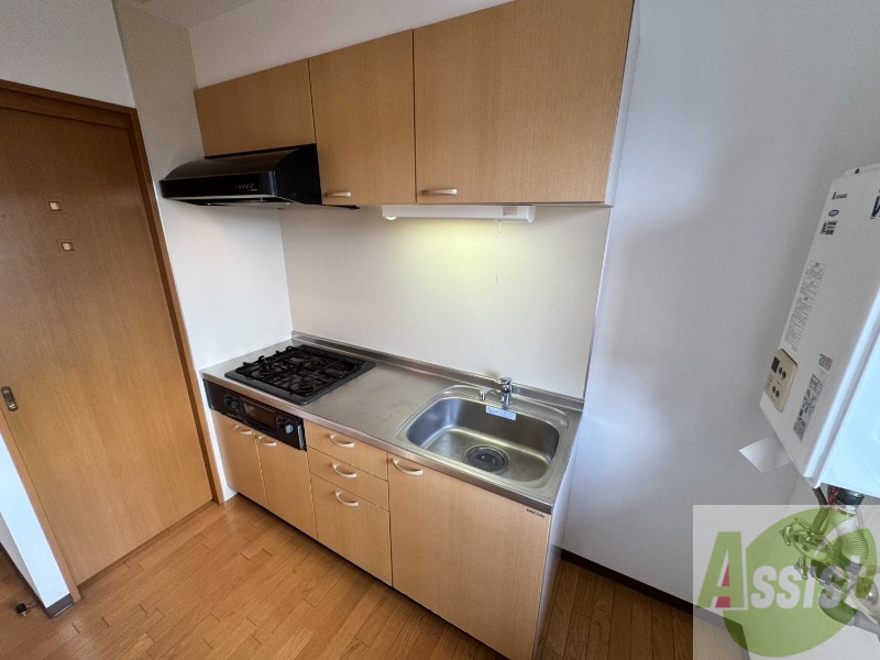 キッチン　キッチンはスペースも広々していて使いやすそうですよ！