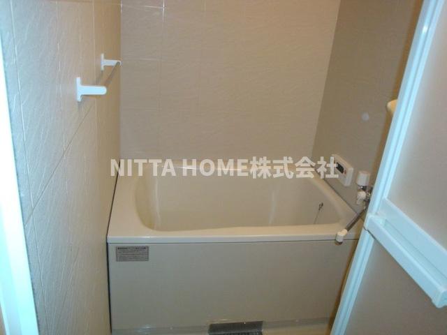 バス・シャワールーム　追い焚きや浴室乾燥機能付き◇