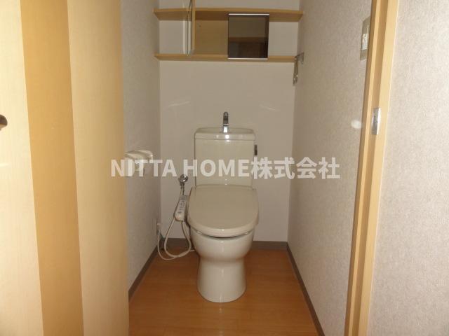 トイレ　シャワー付きのトイレです★