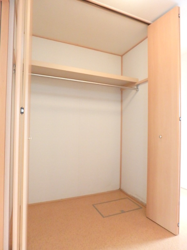 収納　図面と現状に相違がある場合には現状を優先