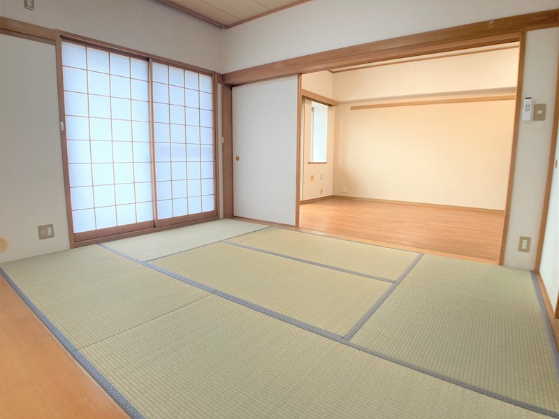 その他　畳のお部屋は温かみがありますね