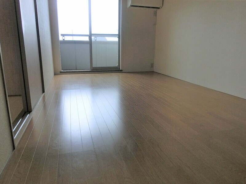 居室・リビング　※同物件、別部屋の写真です。