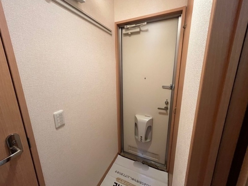 玄関　図面と現状に相違がある場合には現状を優先