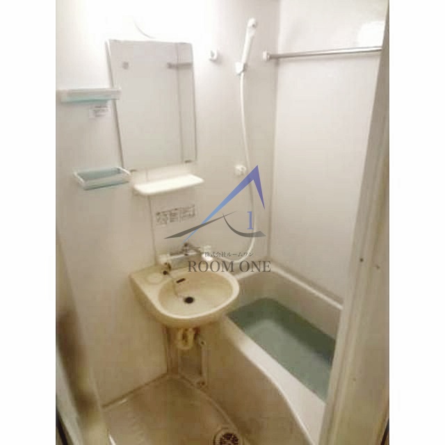 バス・シャワールーム　お風呂です。