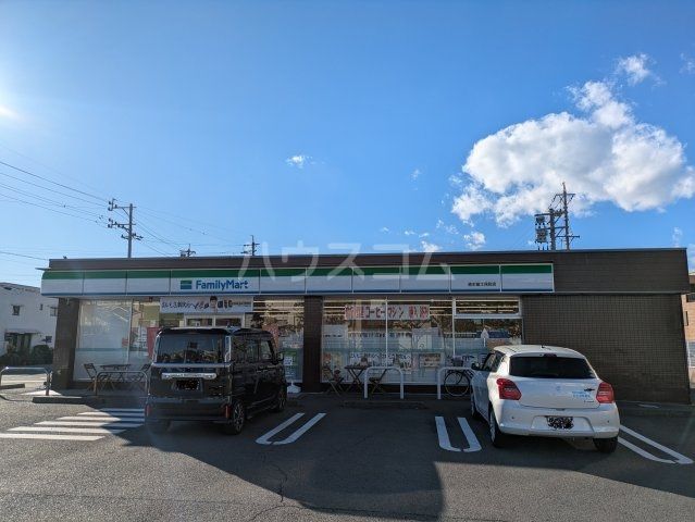 コンビニ　ファミリーマート 清水富士見町店（コンビニ）まで485m