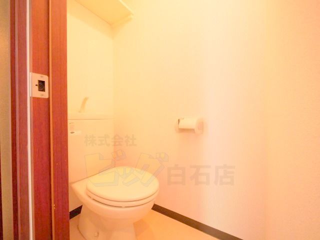 トイレ　綺麗に清掃済みです♪