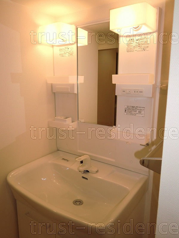 洗面設備　ラヴィデュース