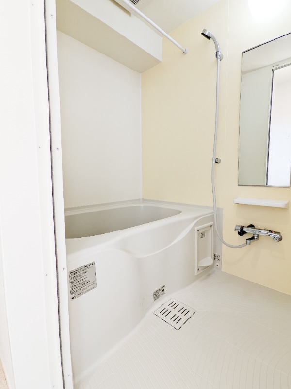 バス・シャワールーム　図面と現状に相違がある場合には現状を優先