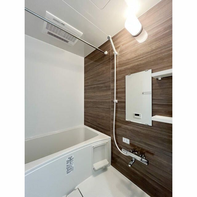 バス・シャワールーム　Ｍａｒｓアザレア通り　北区中里1