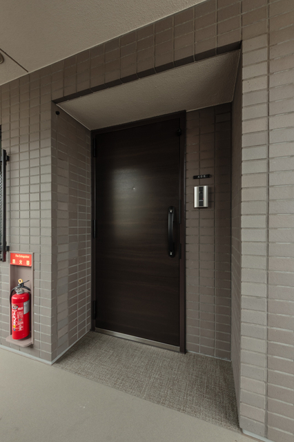 玄関　※写真は同タイプ住戸です。