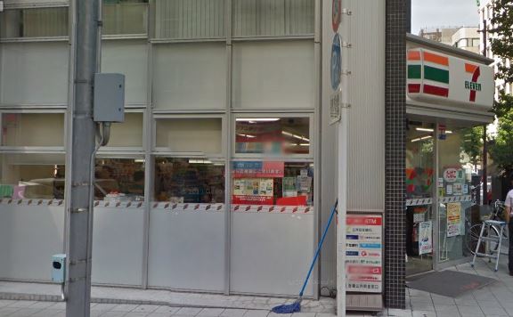 コンビニ　セブンイレブン千代田岩本町2丁目店（コンビニ）まで139m