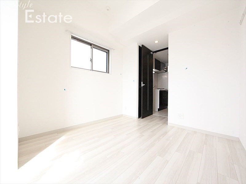 居室・リビング　内装