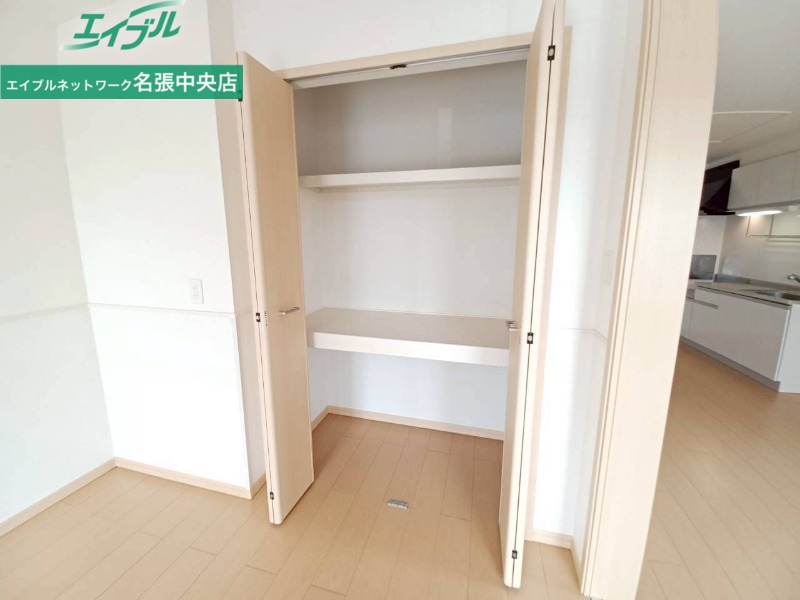 収納　同型タイプ画像