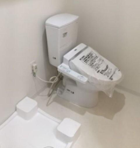 トイレ　トイレ