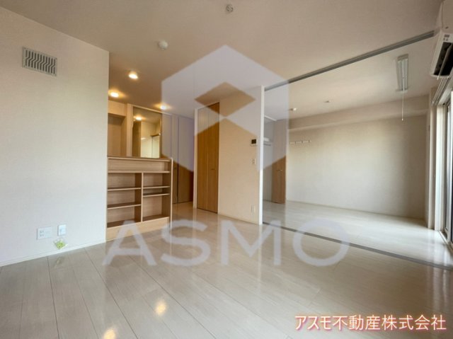 居室・リビング　同マンション別部屋　参考写真