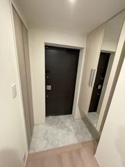 玄関　（別タイプ参考写真）KDXレジデンス池袋要町　板橋区中丸町