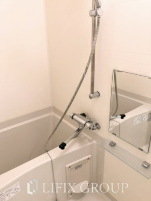 バス・シャワールーム　風呂