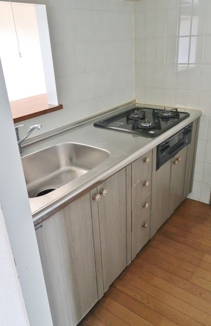 キッチン　同じ間取りのお部屋の写真