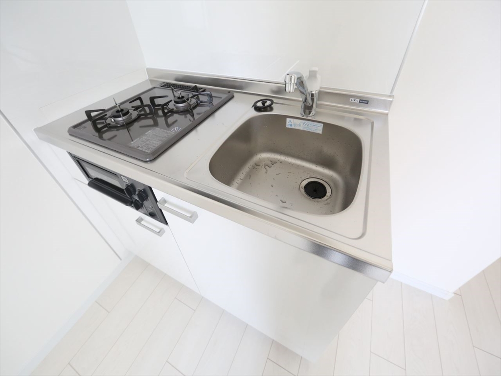 キッチン　システムキッチン　2口ガスコンロ　グリル付