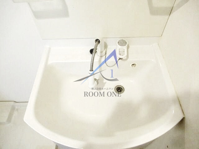 洗面設備　洗面台です。