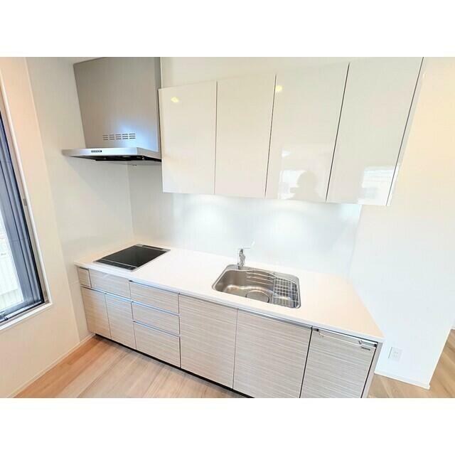 キッチン　広くお使えいただけます！