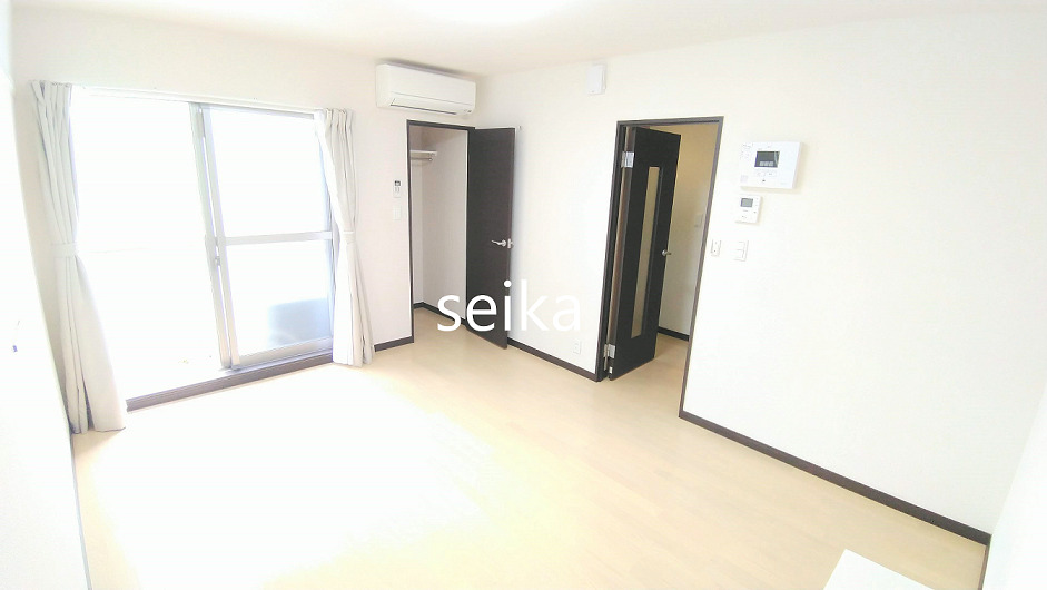 居室・リビング　※反転タイプ