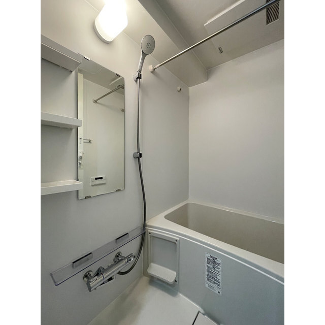 バス・シャワールーム　同タイプ写真　※現況優先