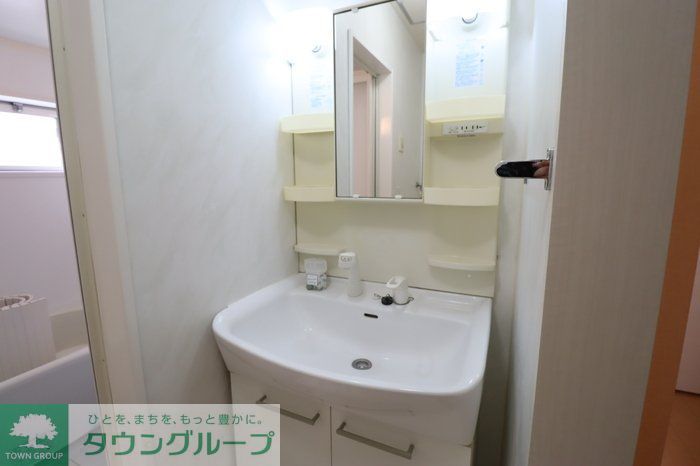 洗面設備　お問合せはタウンハウジングまで！※現地待合わせ相談可能