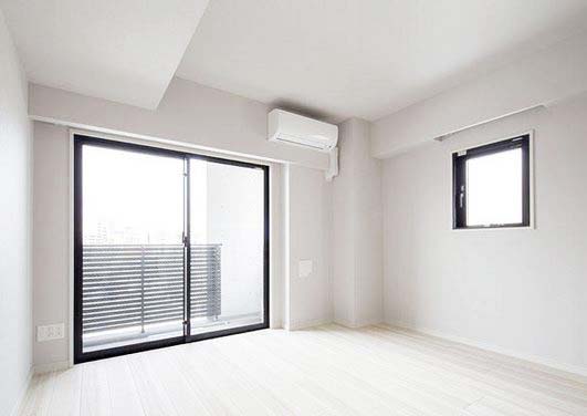 居室・リビング　★角部屋、二面採光、風通しも良好★