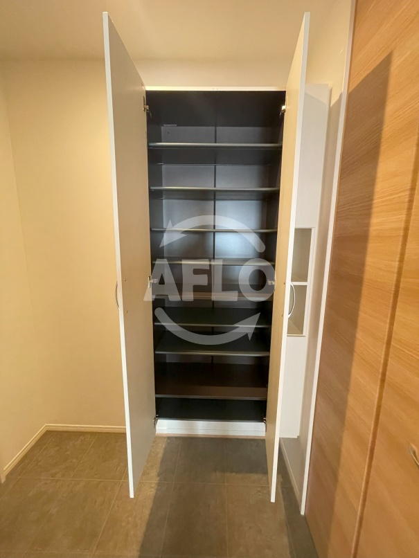 収納　プレミールボヌール　シューズボックス