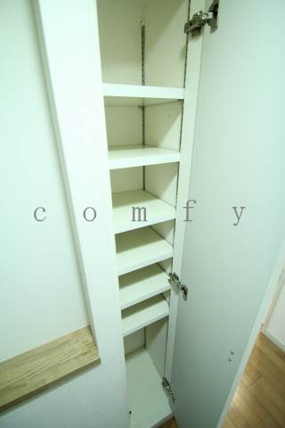 玄関　シューズボックス