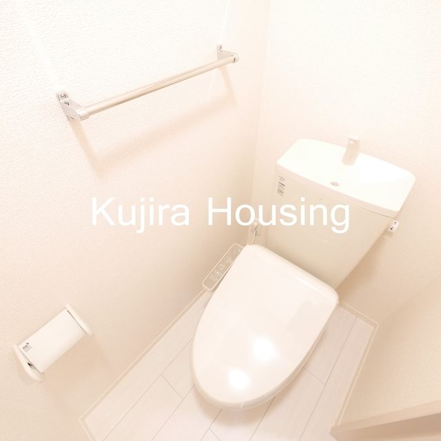 トイレ　★温水洗浄便座です★