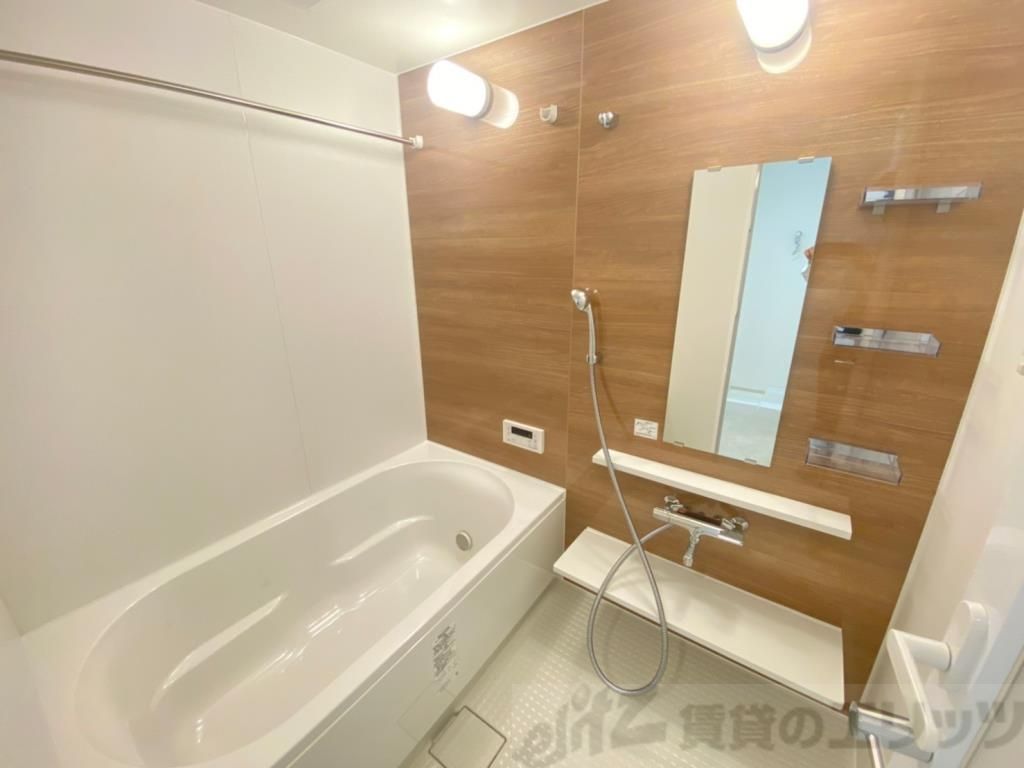 バス・シャワールーム　バス