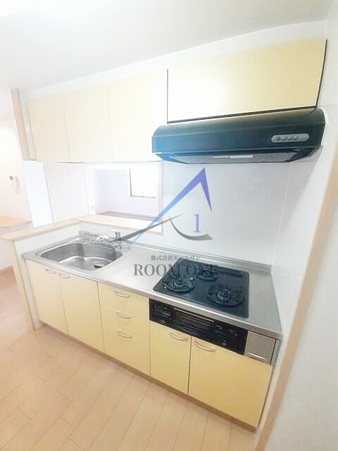 キッチン　キッチンです。