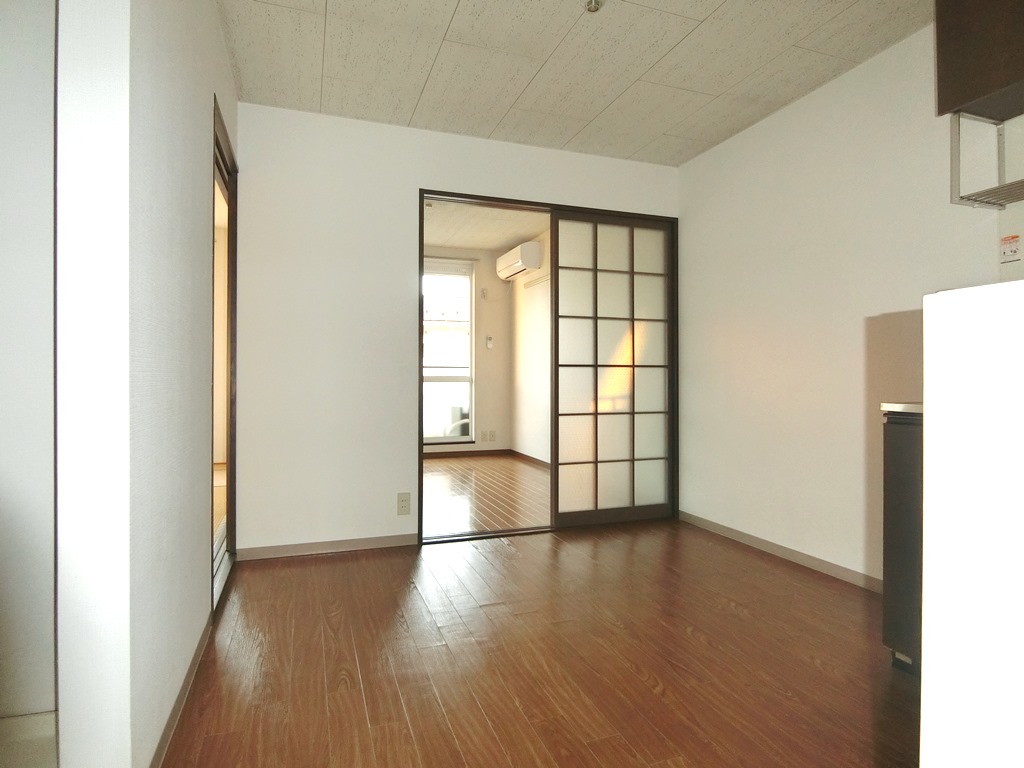 居室・リビング　DK