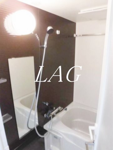 バス・シャワールーム　お風呂です。