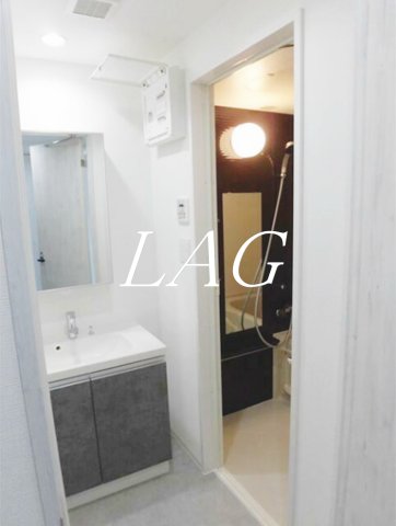 洗面設備　洗面台です。