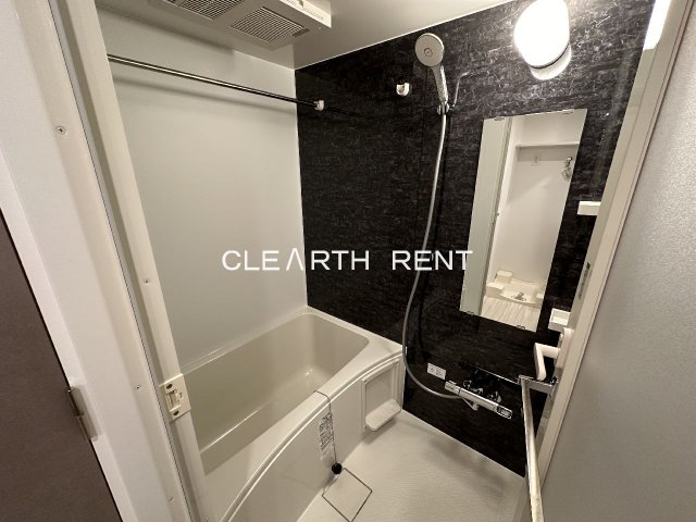 バス・シャワールーム　浴室乾燥機付きバスルーム/追焚機能付き