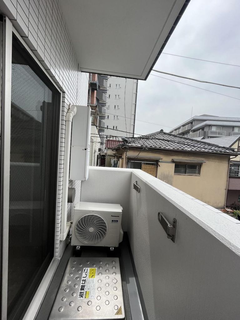 バルコニー　バルコニー