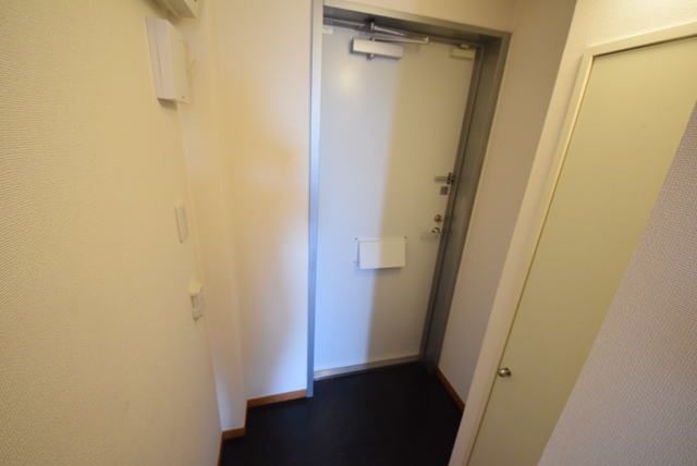 玄関　★お問い合わせはタウンハウジング町田店まで★