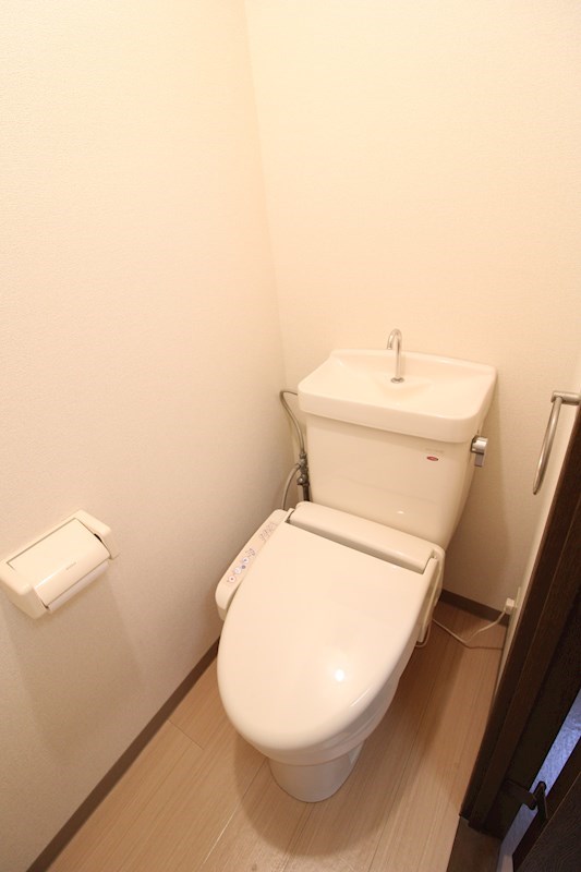 トイレ　※参考写真