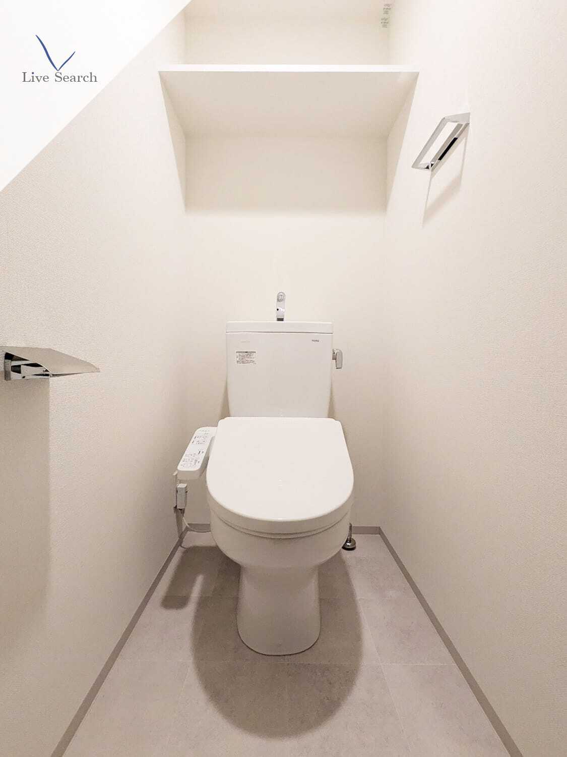 トイレ　Alivis九条　トイレ
