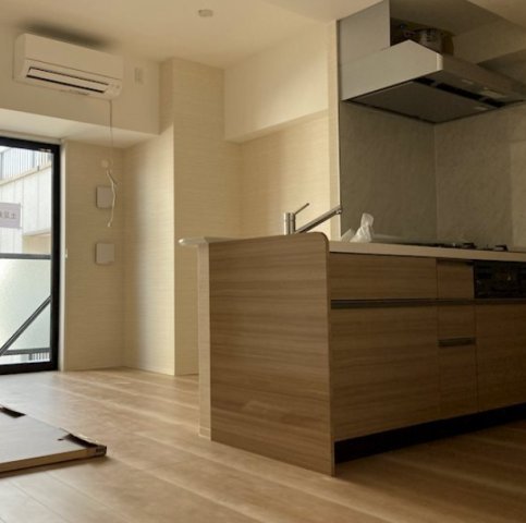 居室・リビング　☆明るい居間☆