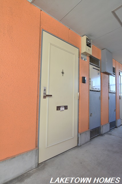 玄関　玄関です。