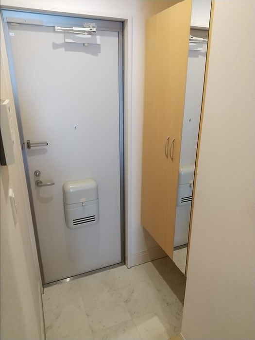 玄関　シューズボックス