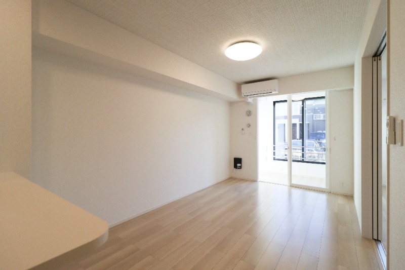 居室・リビング　図面と現状に相違がある場合には現状を優先