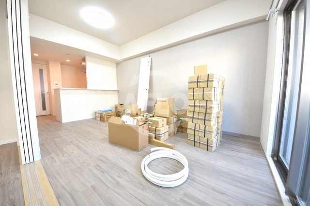 居室・リビング　グレースリバー中之島　リビング・ダイニングスペース